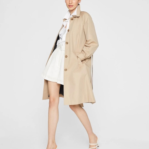 Gathered Trench Coat - Brand New - NEVER WORN - ALMOND ( SEE COLOR - LAST PIC ) - Picture 4 of 6